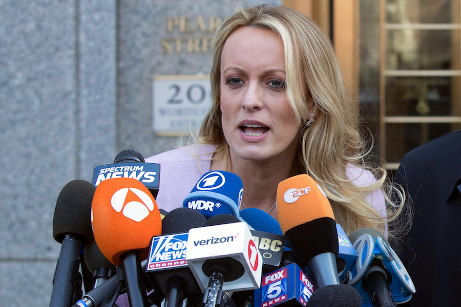 Stormy Daniels meets with prosecutors investigating Trump Courthouse