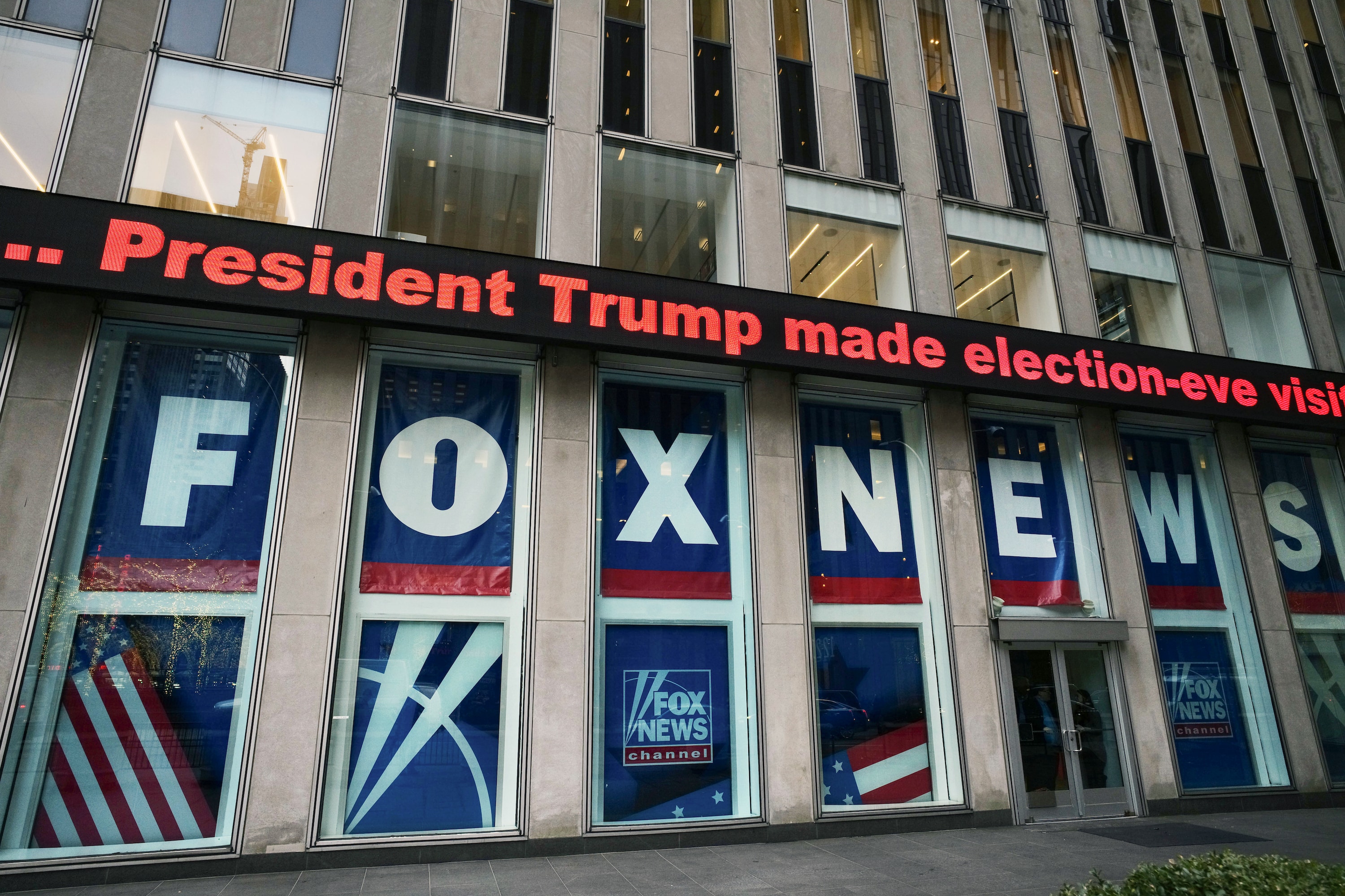 Dominion Settles Defamation Case Against Fox News For 7875 Million Courthouse News Service 2258