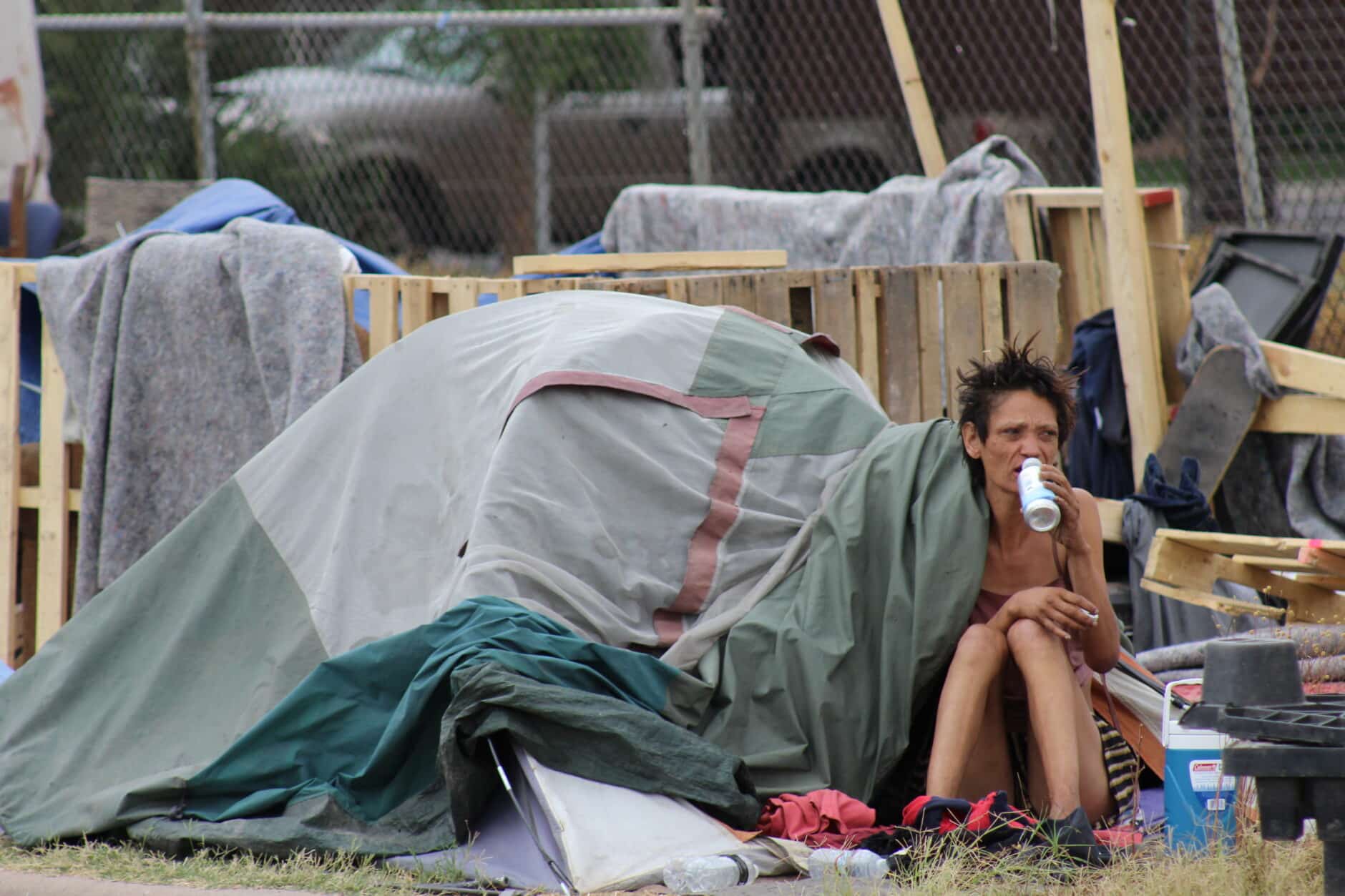 Phoenix Residents Demand Cleanup Deadline In Homeless Camp Trial   Homeless.woman .zone  1880x1253 