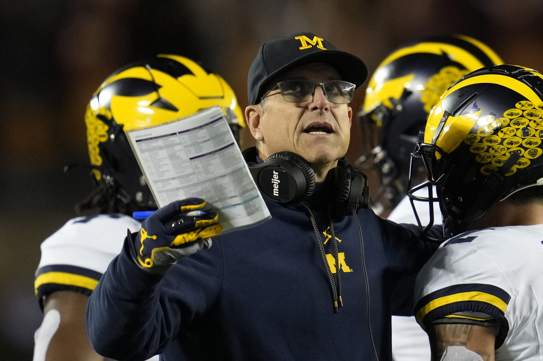 Michigan's Jim Harbaugh to serve out suspension, Big Ten to close  investigation into sign-stealing | Courthouse News Service