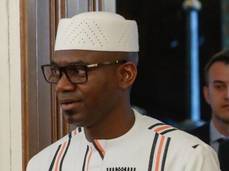 Mali attacks kill defense minister, deepening security crisis