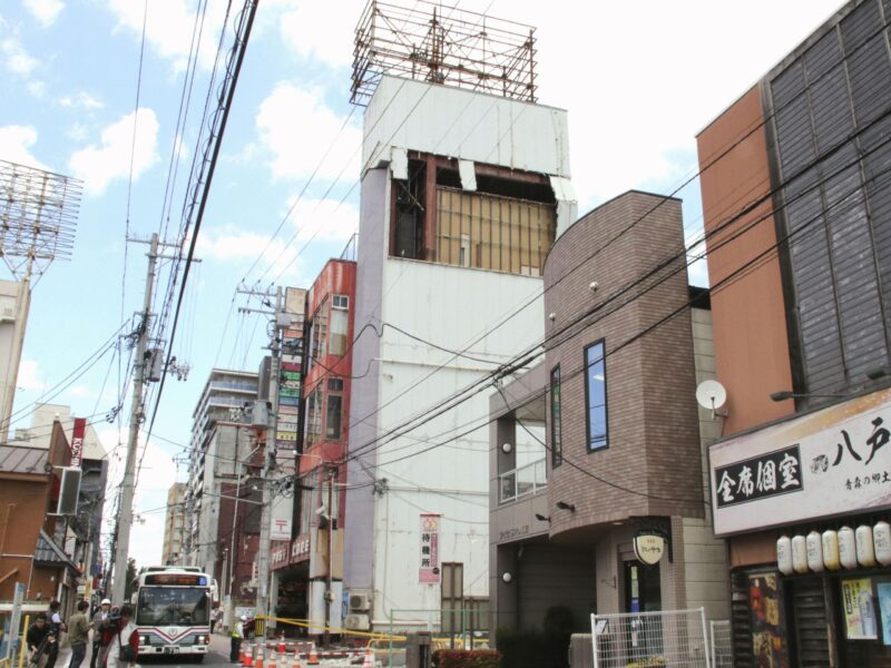 A powerful 7.2 magnitude earthquake strikes off northern Japan. No tsunami warning is triggered