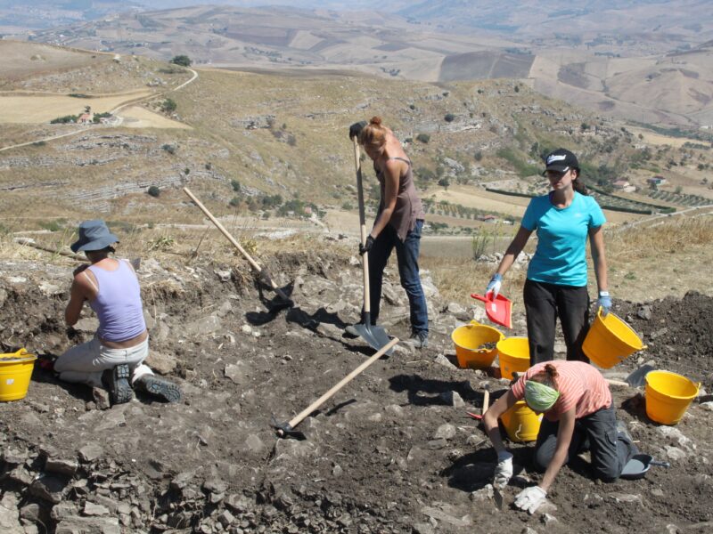 Sicily’s medieval mosaic: DNA reveals island’s deep diversity