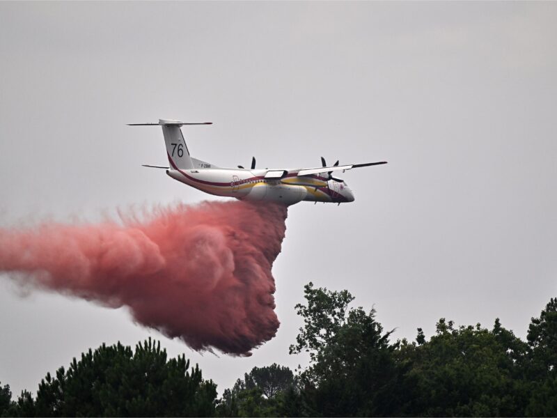 France says monster fire that forced 220,000 people to flee has stopped growing