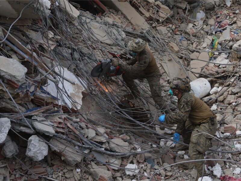 LegalWireDaily — Spotless uniforms, stalled cranes: Inside Venezuela’s faltering quake rescue effort